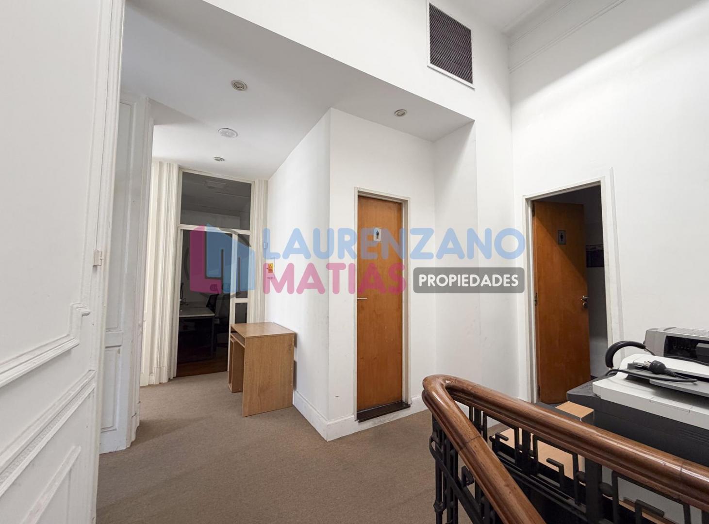 Foto de VENTA DE OFICINAS EN DOS PLANTAS CON AMPLIA TERRAZA, imagen 4