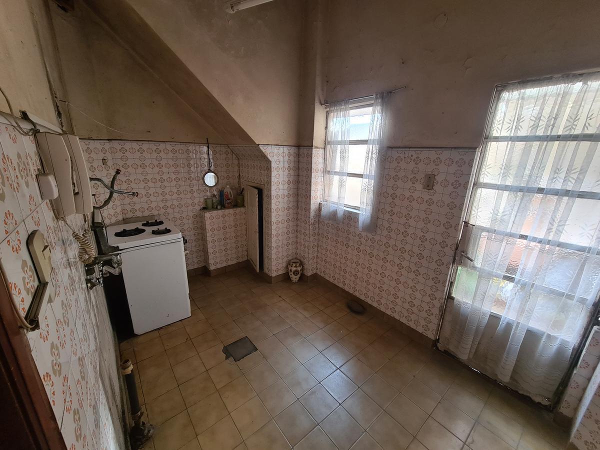 Foto de VENTA PH 3 AMBIENTES CON PATIO Y TERRAZA A RECICLAR - VILLA PUEYRREDON, imagen 4