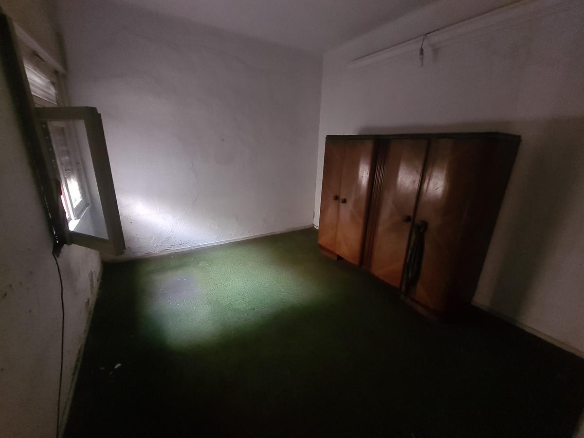 Foto de VENTA PH 3 AMBIENTES CON PATIO Y TERRAZA A RECICLAR - VILLA PUEYRREDON, imagen 5