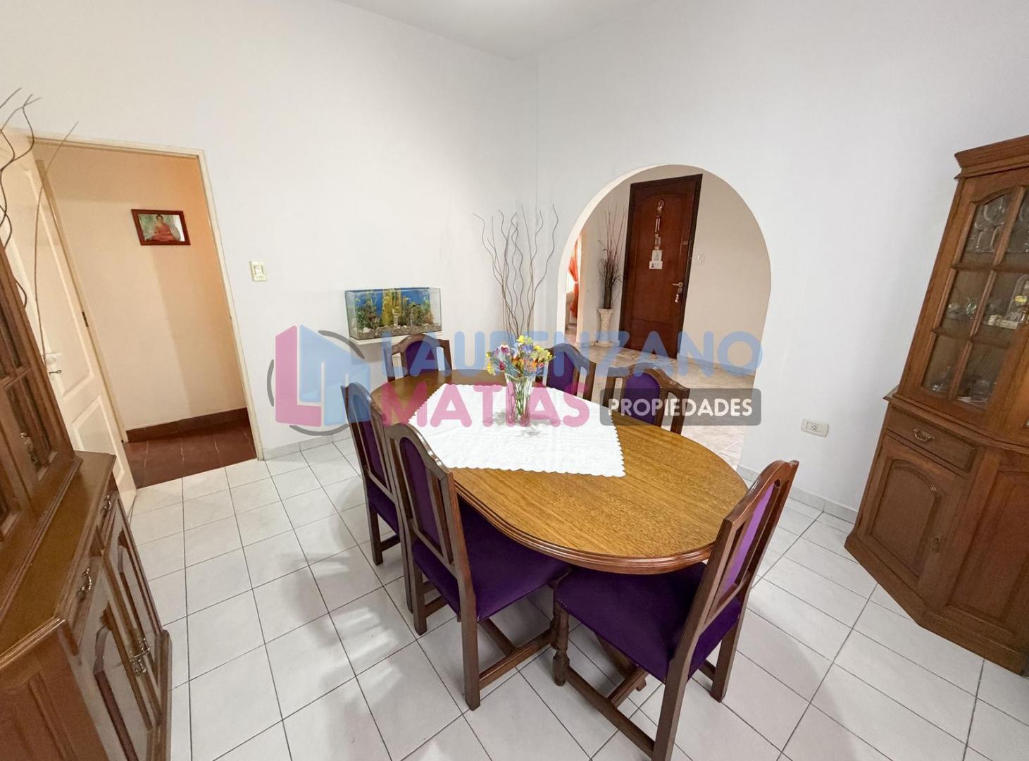 Foto de VENTA CASA DE 5 AMBIENTES CON COCHERA, LOCAL COMERCIAL, TERRAZA EN, imagen 2