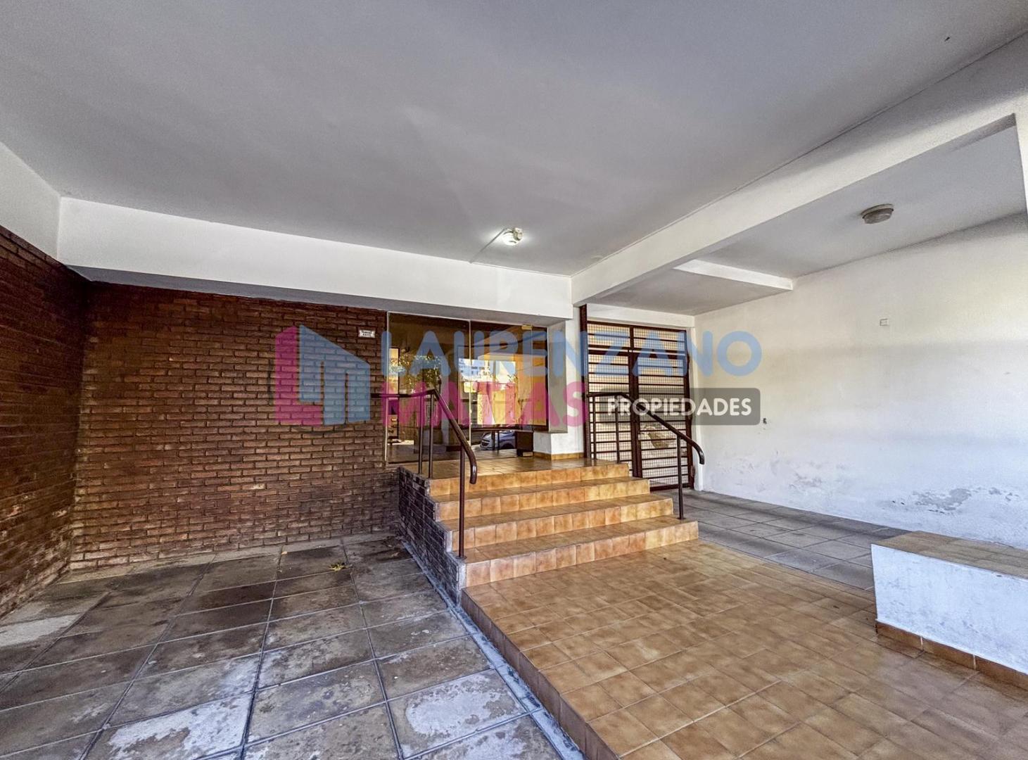 Foto de VENTA - SEMIPISO DE 2 AMBIENTES CON BALCON EN VILLA PUEYRREDON, imagen 4