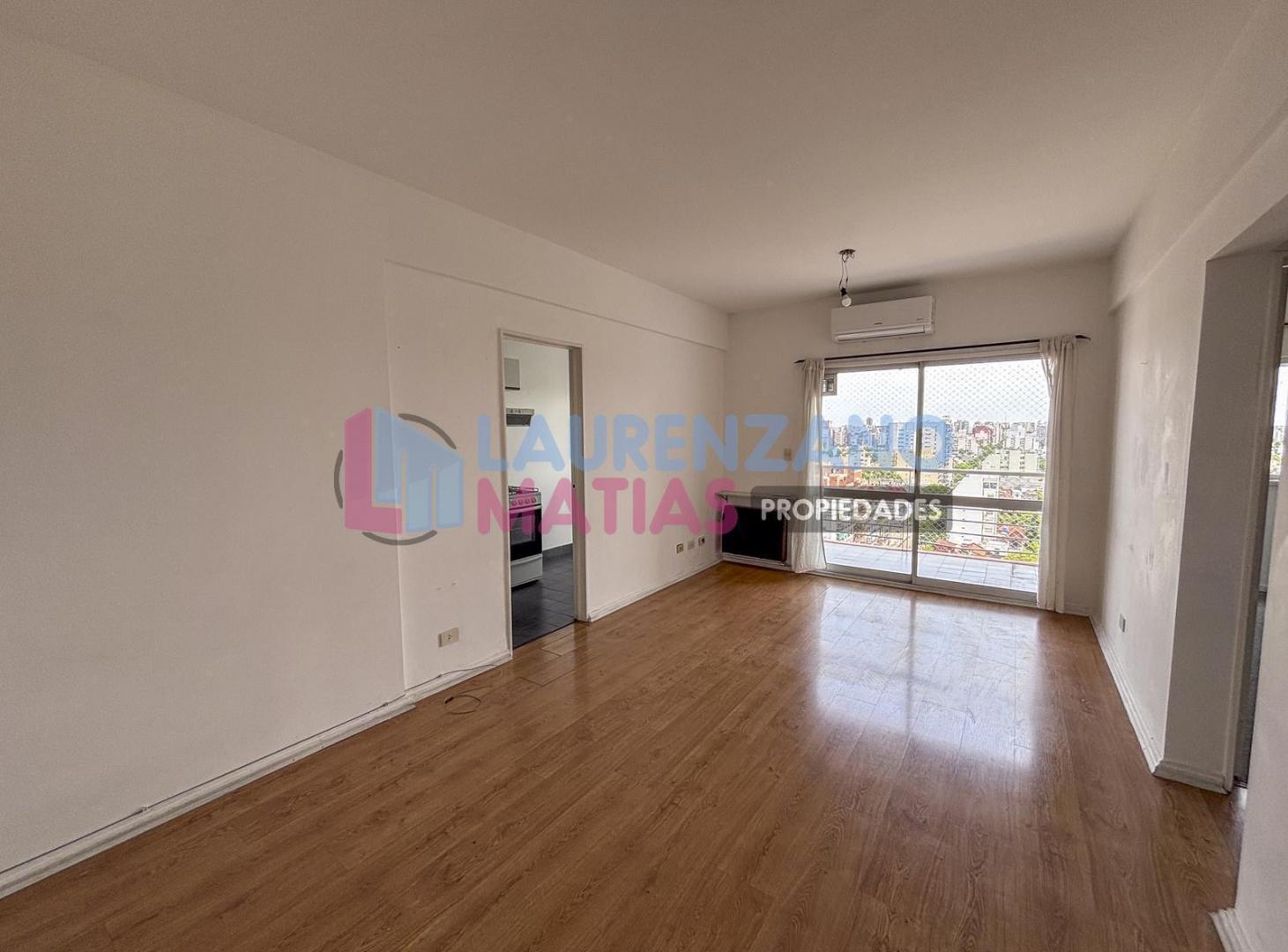 Foto de ALQUILER DEPARTAMENTO 2 AMBIENTES CON COCHERA CUBIERTA EN COGHLAN, imagen 2