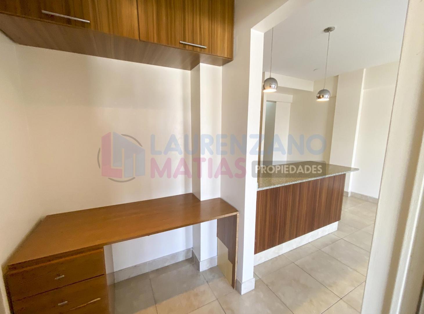 Foto de ALQUILER DEPARTAMENTO 2 AMBIENTE CON BALCON Y COCHERA EN VILLA, imagen 2