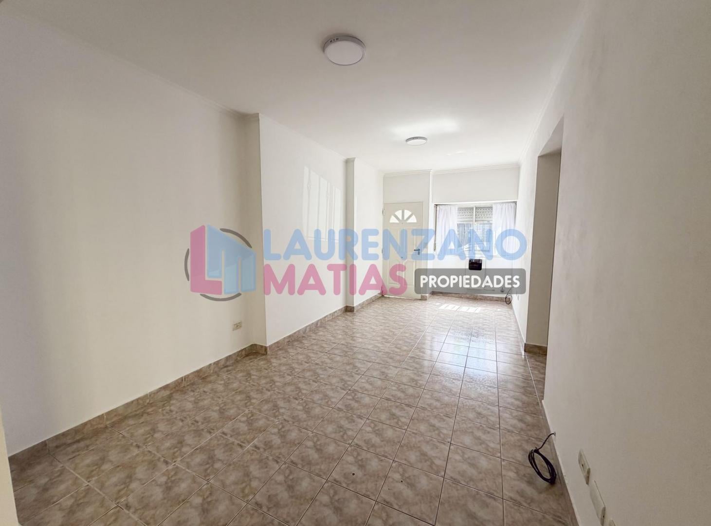 Foto de ALQUILER PH 3 AMBIENTES CON PATIO EN VILLA GRAL. MITRE, imagen 4