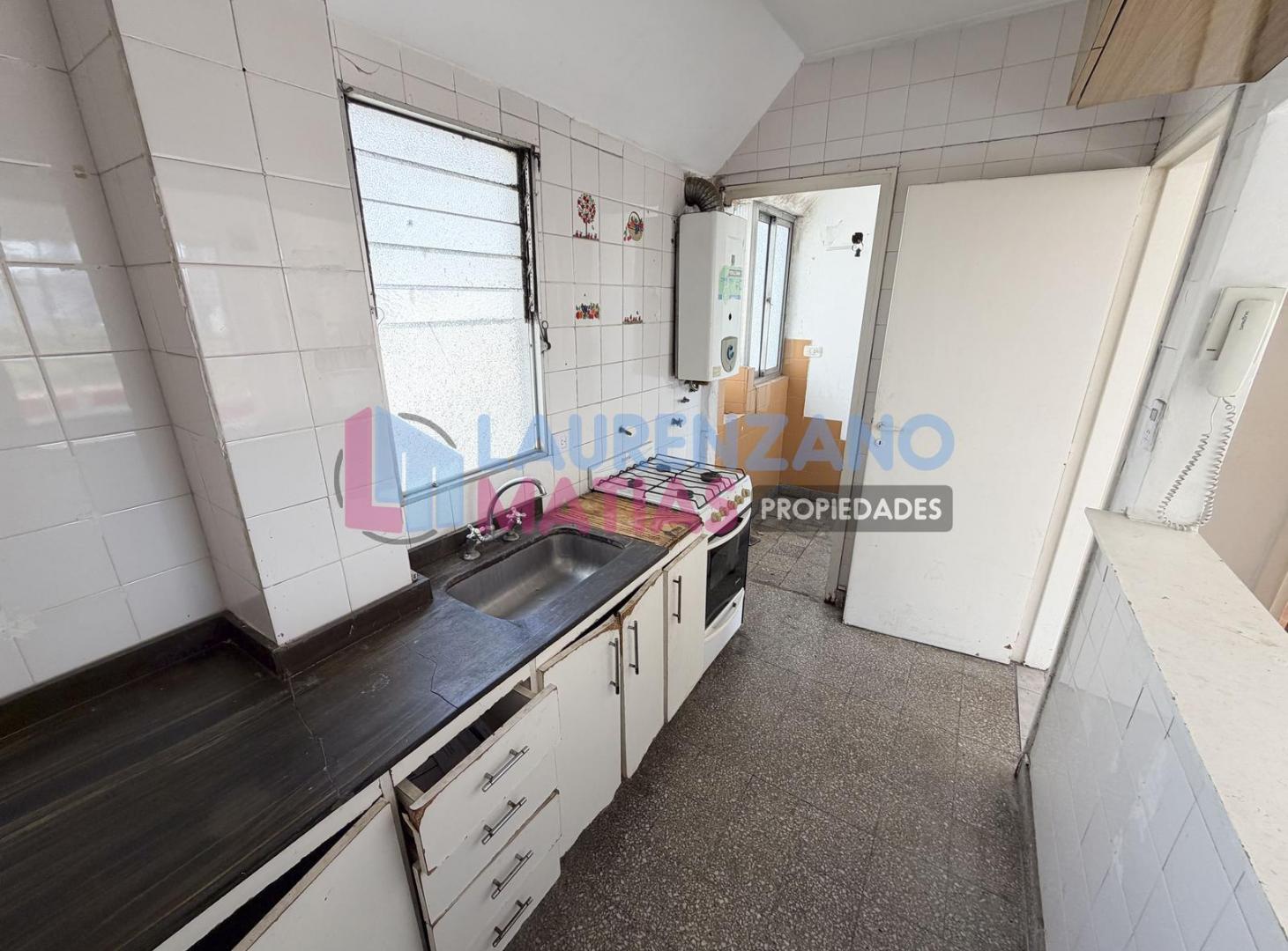 Foto de VENTA DEPARTAMENTO 2 AMBIENTES CON BALCON EN BALVANERA, imagen 5