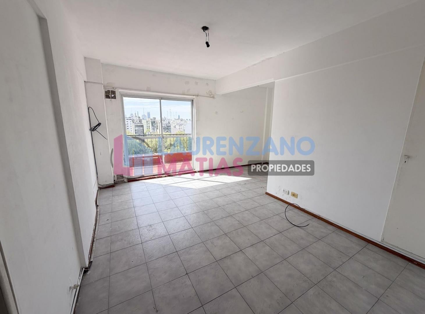 Foto de VENTA DEPARTAMENTO 2 AMBIENTES CON BALCON EN BALVANERA, imagen 4