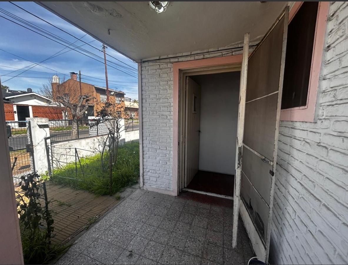 Foto de VENTA LOTE DE 332 M² EN CASEROS, imagen 5