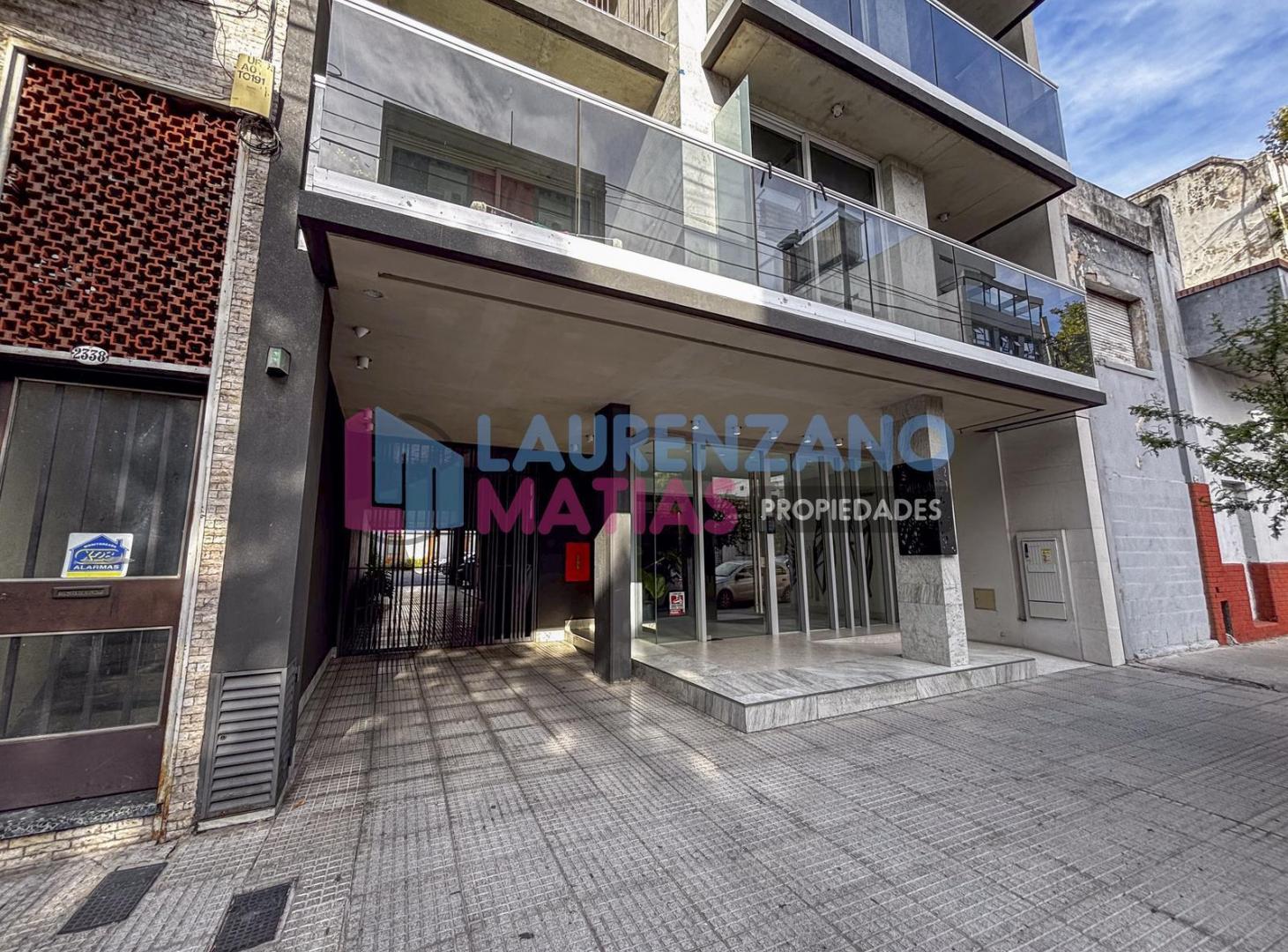 Foto de VENTA DEPARTAMENTO 2 AMBIENTES CON BALCON, COCHERA Y AMENITIES - VILLA, imagen 2