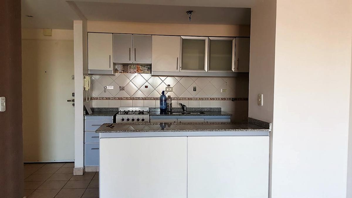 Foto de ALQUILER - MONOAMBIENTE CON BALCON EN VILLA PUEYRREDON, imagen 3
