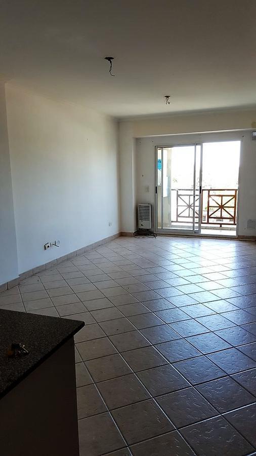 Foto de ALQUILER - MONOAMBIENTE CON BALCON EN VILLA PUEYRREDON, imagen 1
