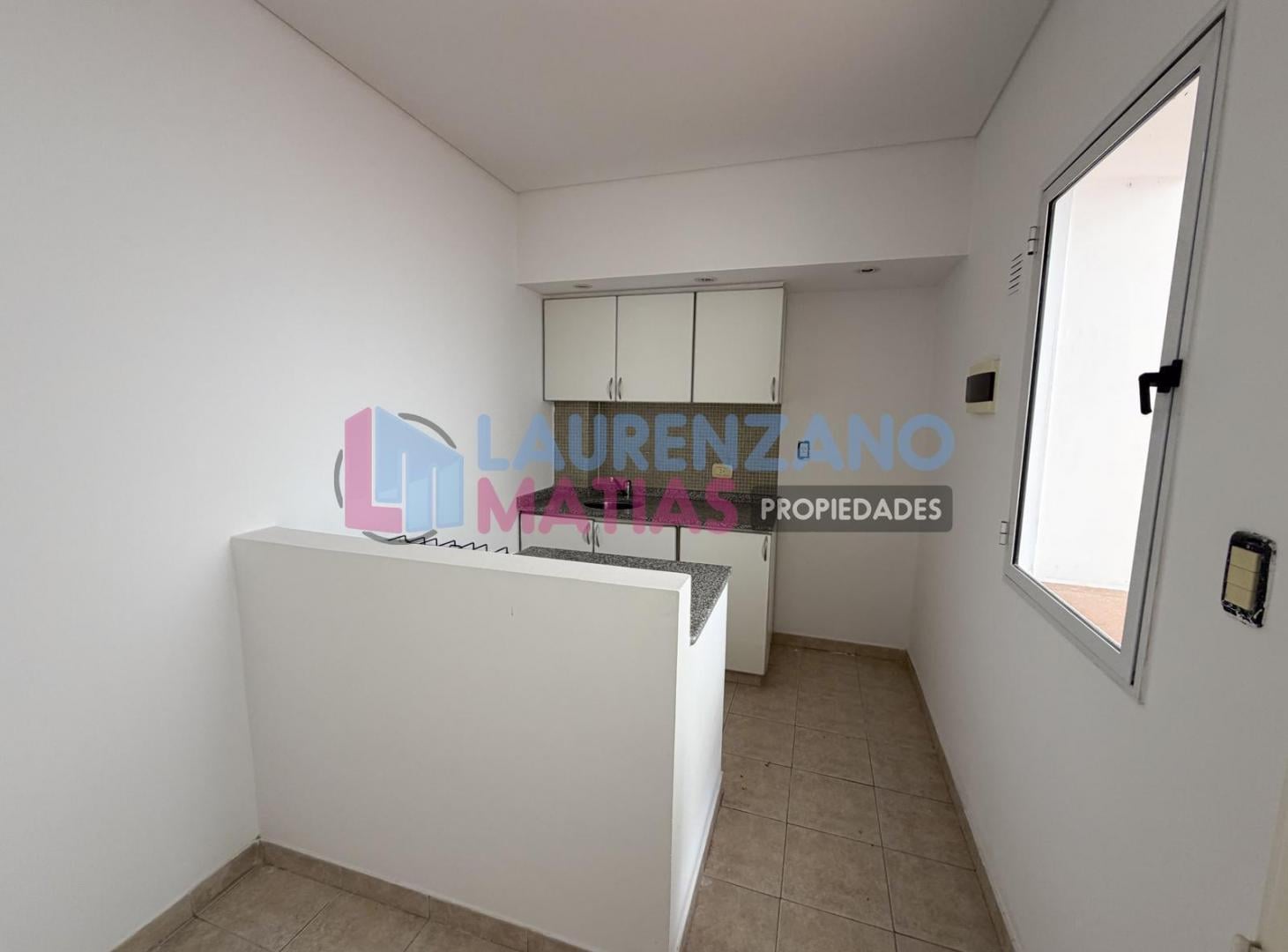Foto de OFICINA COMERCIAL EN VILLA PUEYRREDON, imagen 5