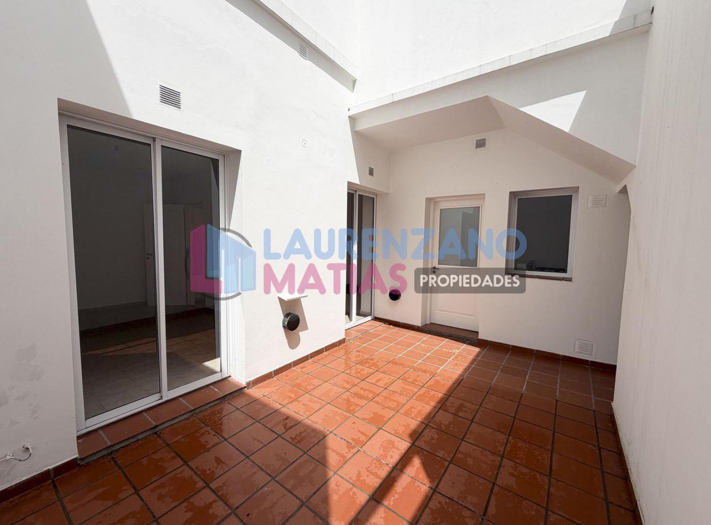 Foto de OFICINA COMERCIAL EN VILLA PUEYRREDON, imagen 3