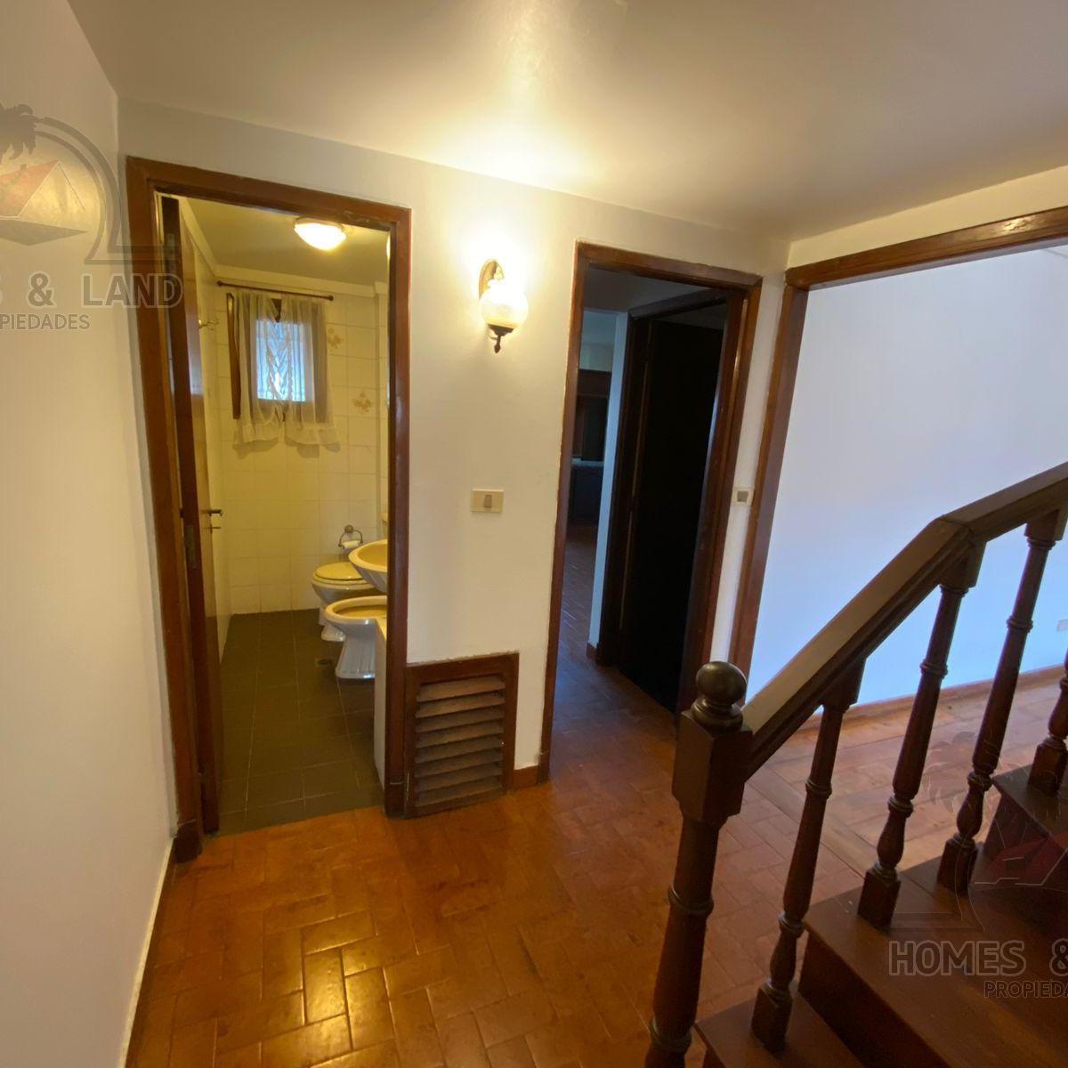 Chalet de 5 Amb de Estilo en Hermosa Ubicación! 3