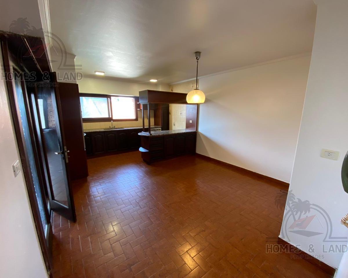 Chalet de 5 Amb de Estilo en Hermosa Ubicación! 1