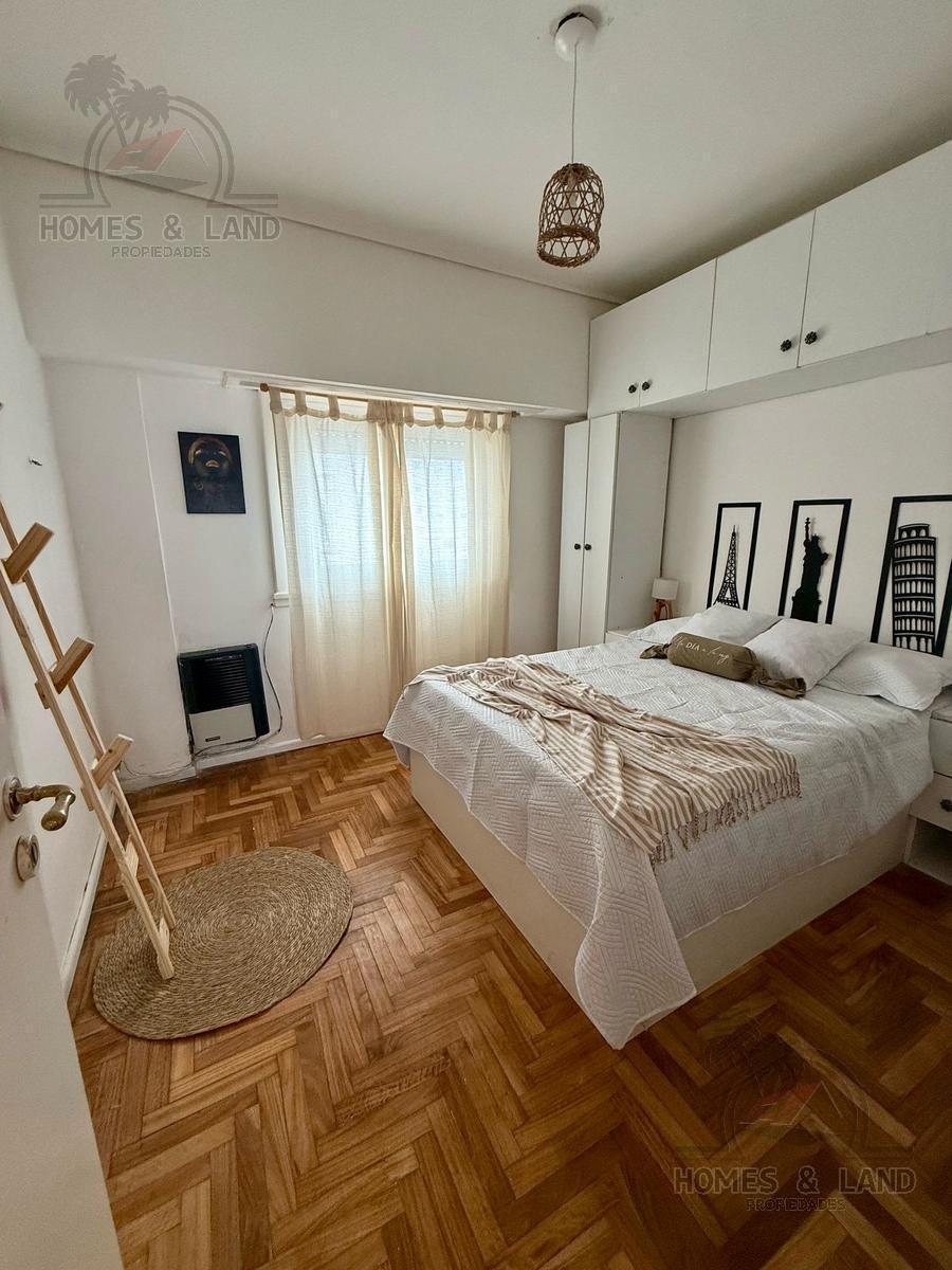 Departamento con Balcon Saliente y Dependencia 2