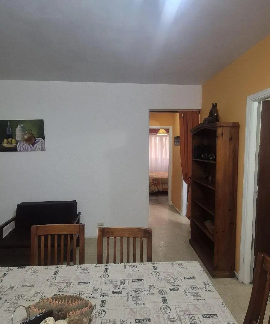 Departamento dos ambientes con baulera en zona Centro 5