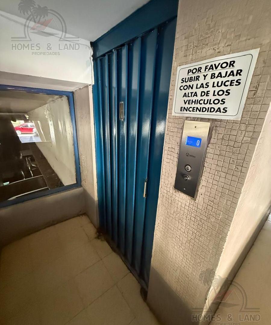 Cochera en el edificio namuncura