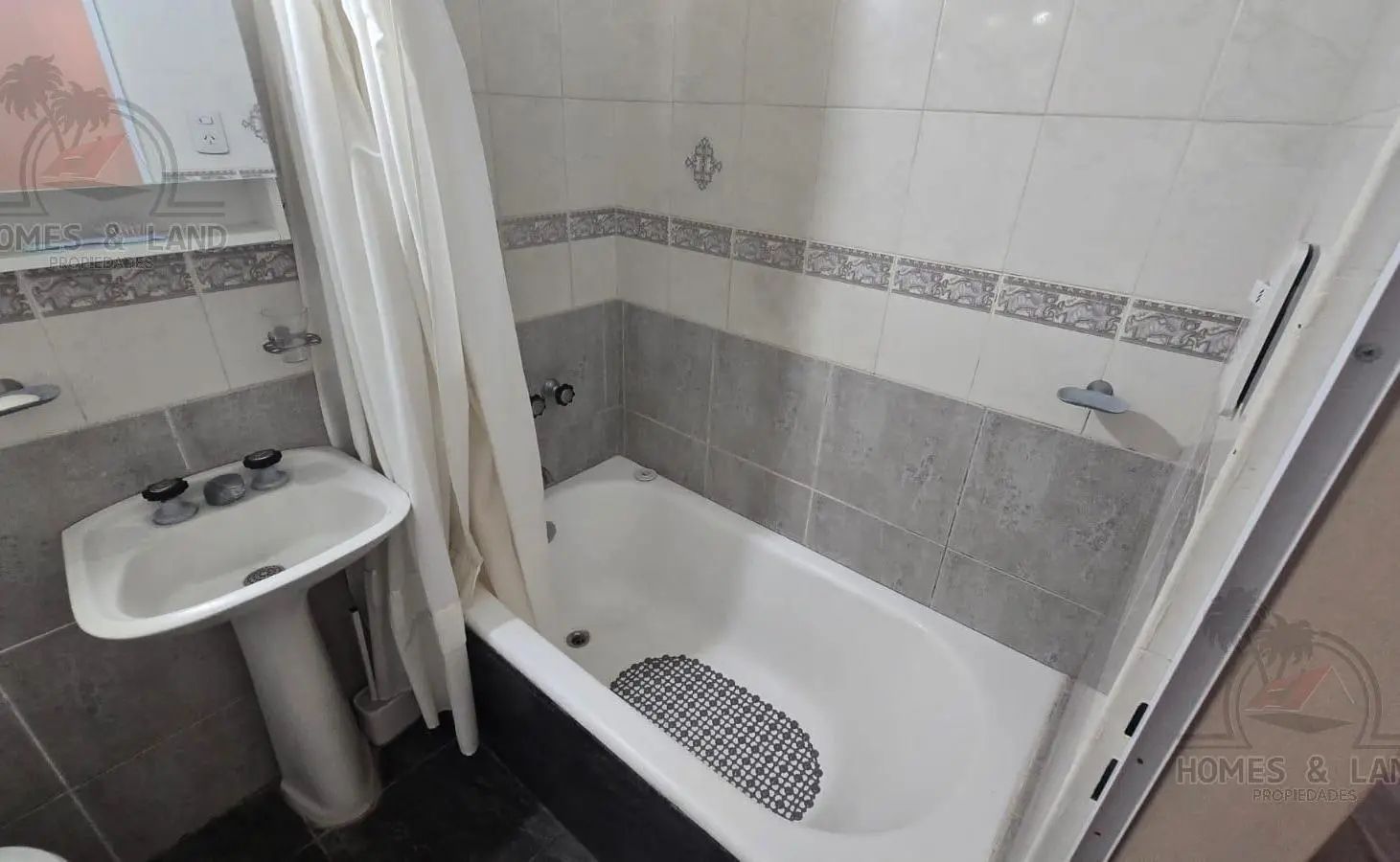 Alquiler de hermoso monoambiente a 1 cuadra del mar! 5
