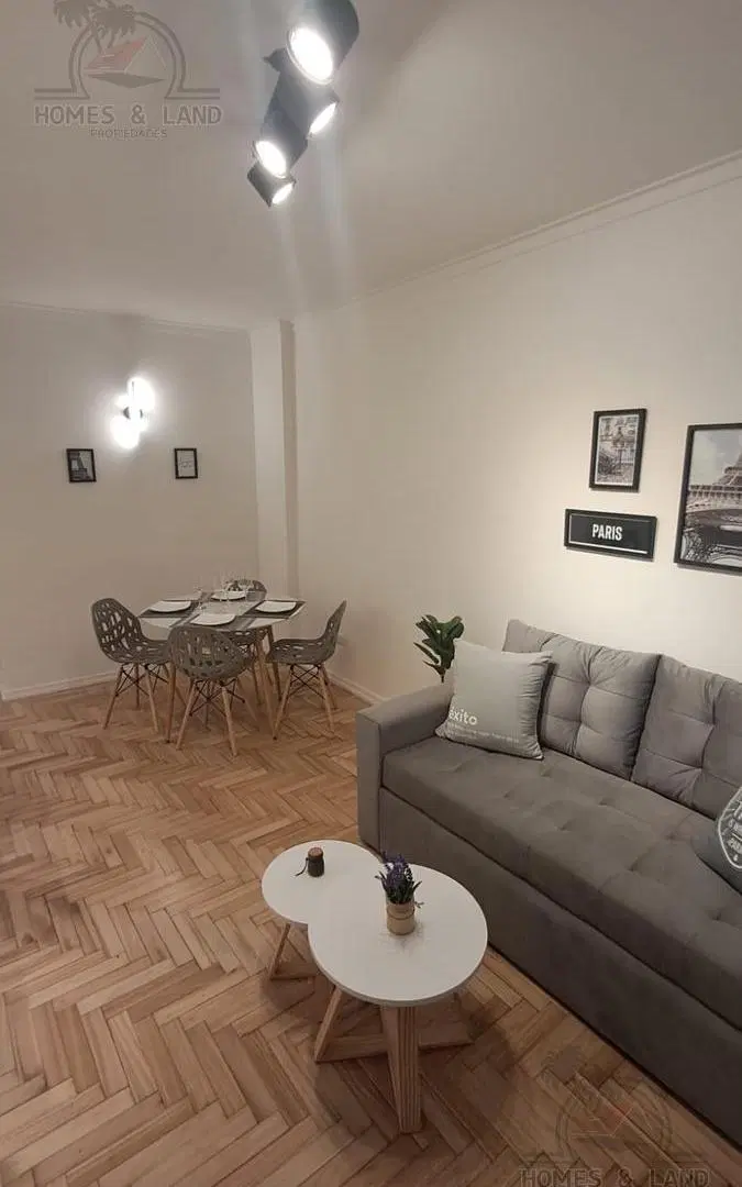 Departamento 2 ambientes con patio y balcon saliente 3