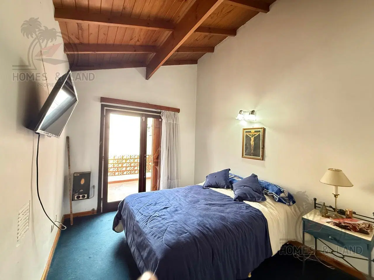 Casa 5 ambientes con parque 5