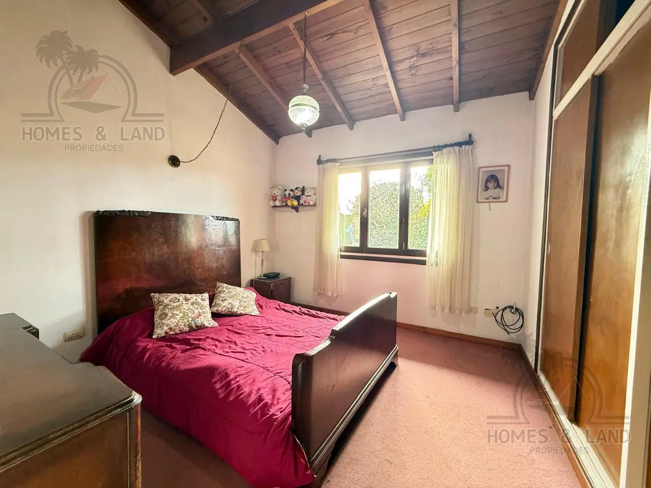 Casa 5 ambientes con parque 8