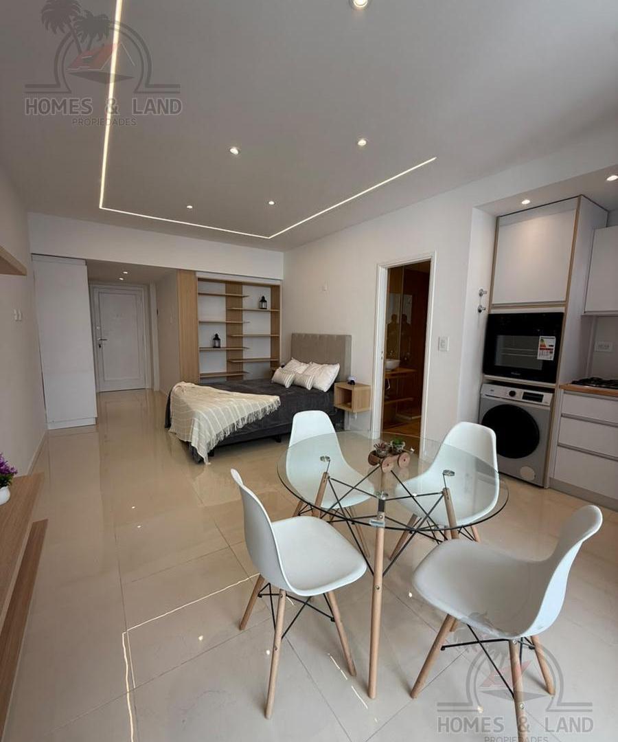 Foto de Departamento monoambiente lateral con balcon, imagen 1