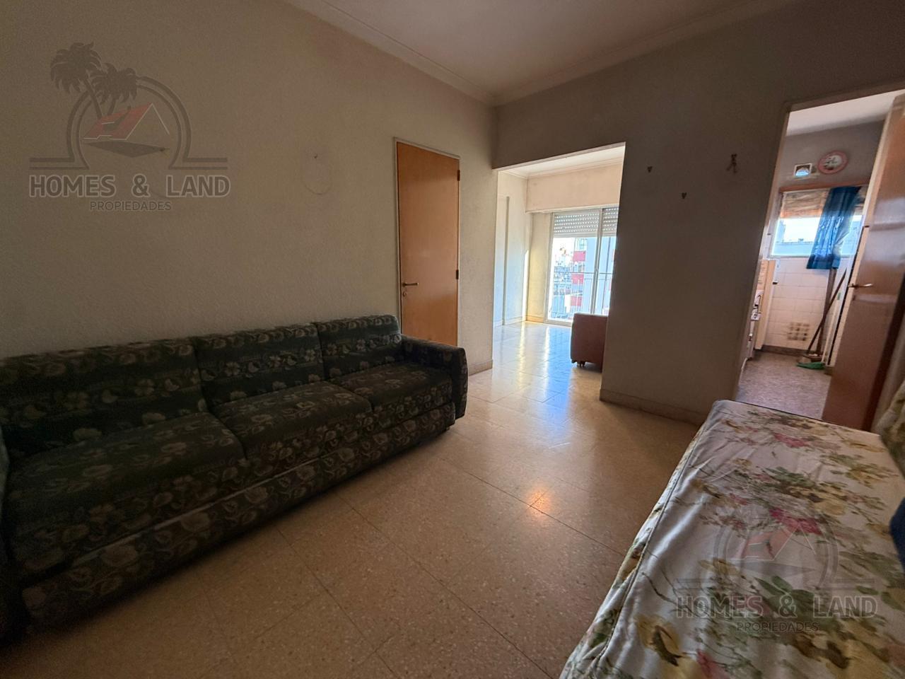 Foto de Departamento un ambiente a la calle con balcón saliente, imagen 4
