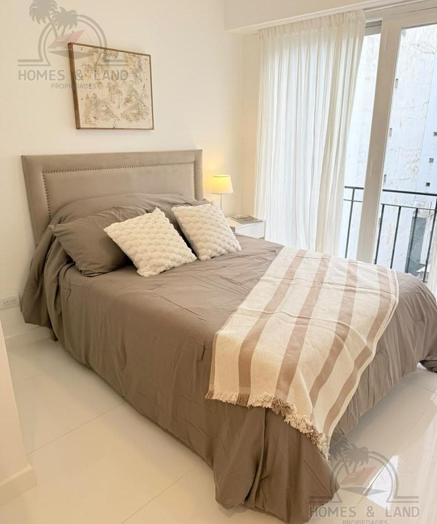 Foto de Departamento de un ambiente con balcon frances, imagen 3