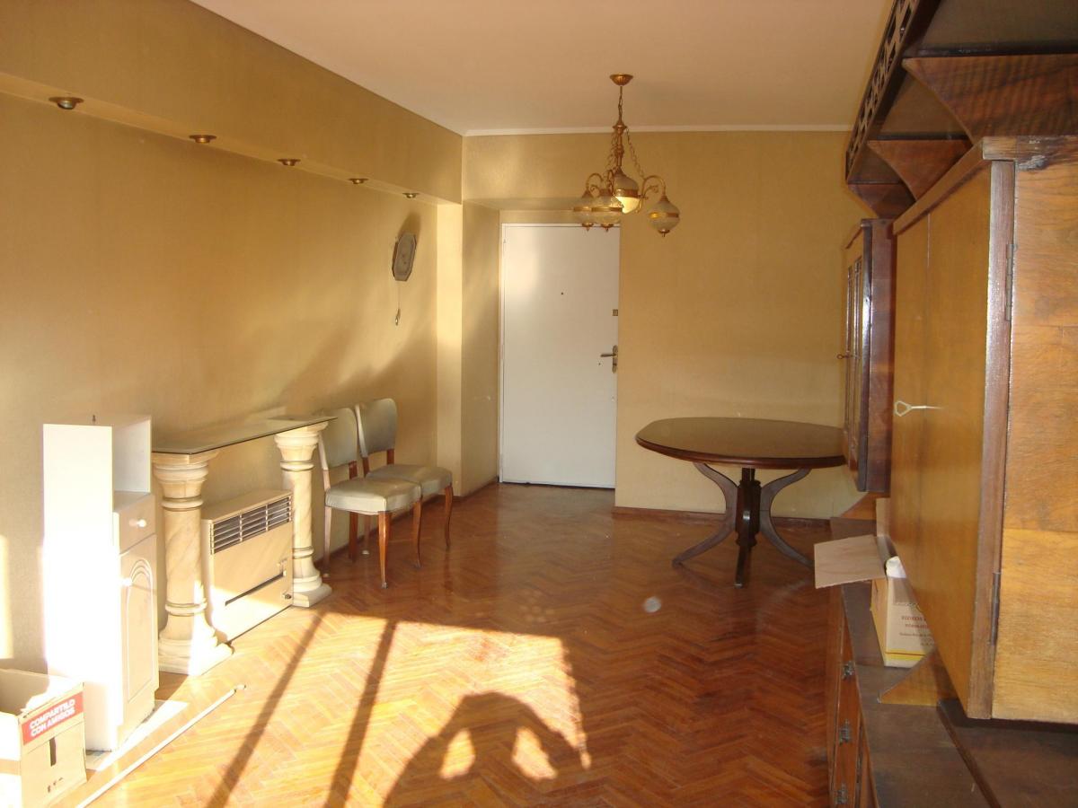 Foto de LINIERS-PERIBEBUY Y TONELERO-DTO.4 AMB-FRENTE-BALCON-COCHERA CUBIERTA, imagen 4