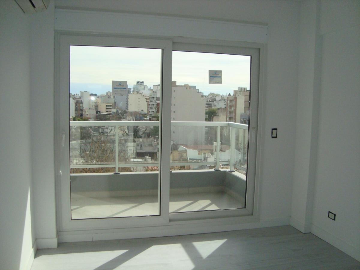Foto de VILLA LURO. Dtos 4 Amb al frente Cochera Baulera - 3 Baños - Balcon, imagen 4