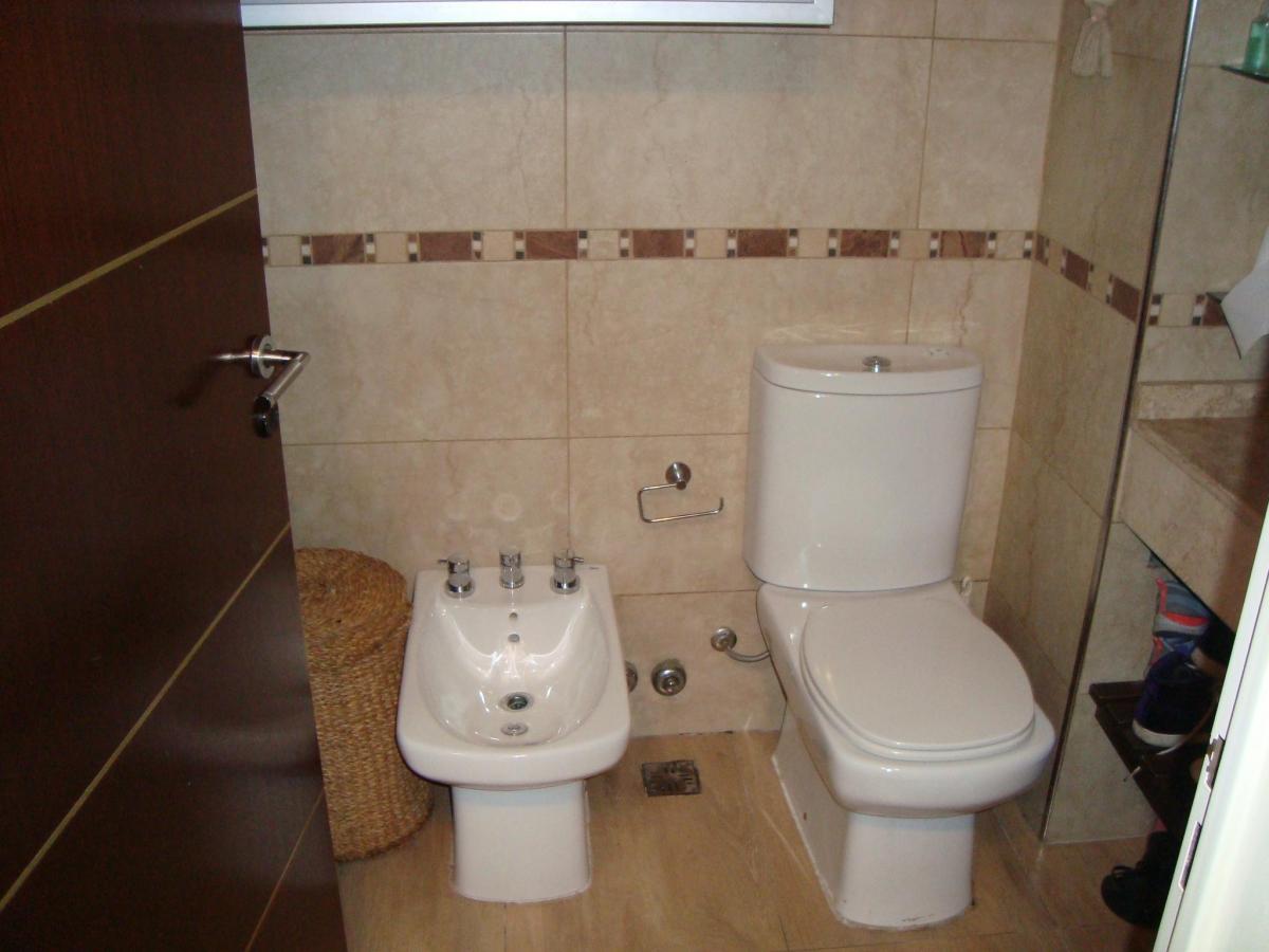 Foto de VILLA LURO. ARAUJO 500. SEMIPISO 4 AMBIENTES C/FRENTE PATIO PARRILLA., imagen 5