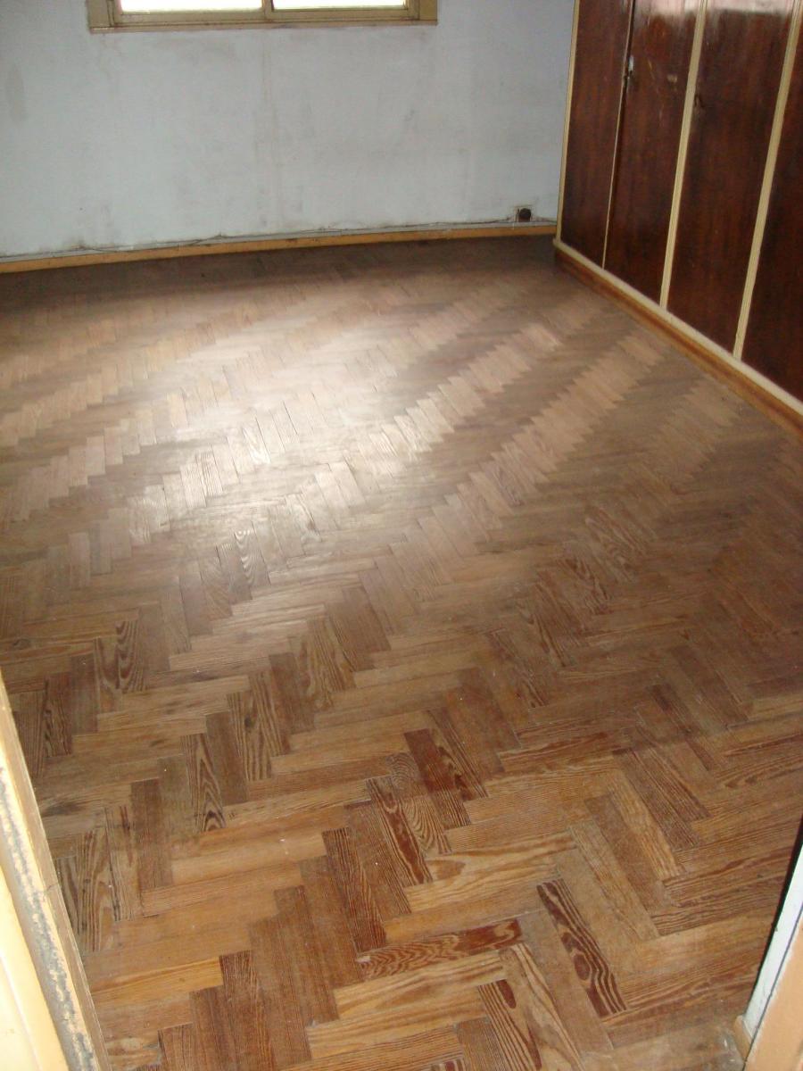 Liniers. Pje. Facundo 500. Casa 5 Ambientes 2 Plantas Cochera y Terraza. 4