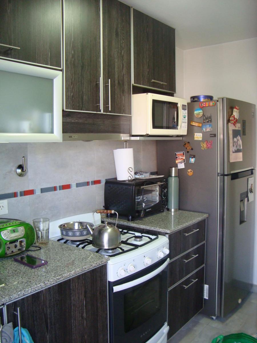 Foto de LINIERS. GARCIA DE COSSIO 6900. PH 3 AMBIENTES FRENTE BALCON PATIO, imagen 2