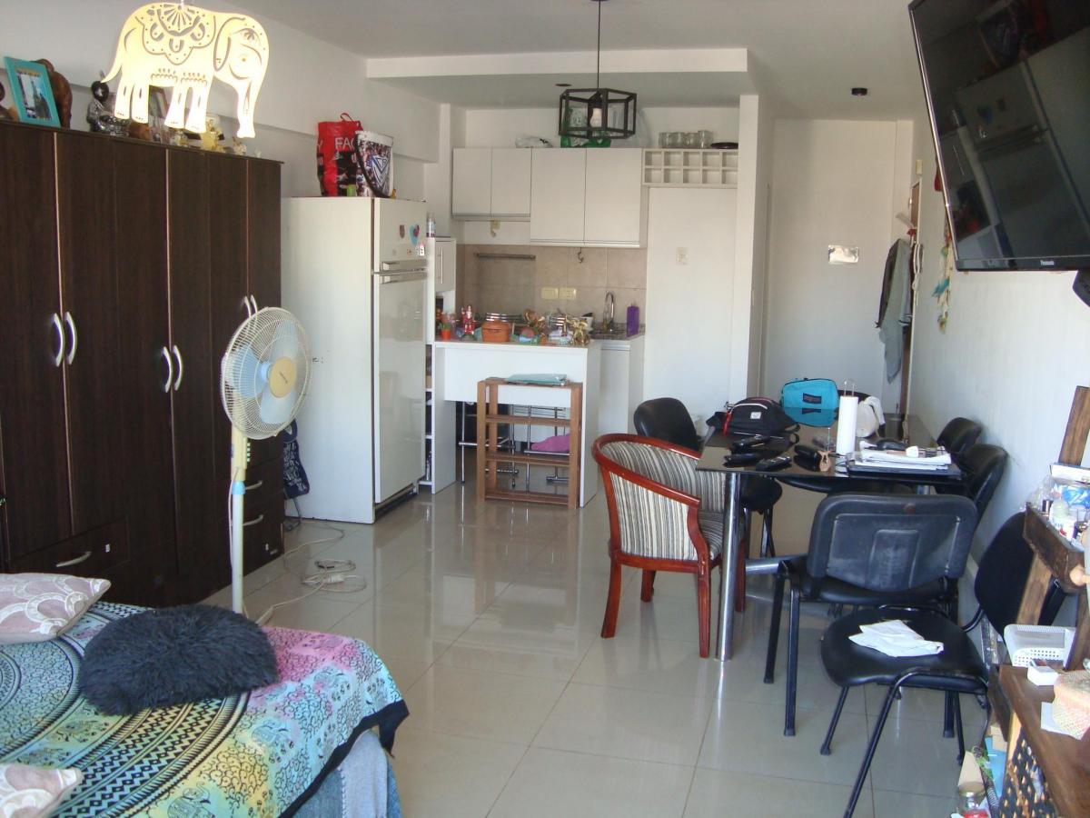 Foto de MATADEROS. MIRALLA 1000. MONOAMBIENTE C/FRENTE BALCON COCHERA., imagen 4