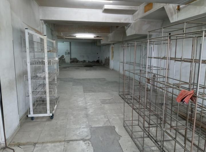 Foto de LINIERS. LISANDRO DE LA TORRE 200. LOCAL COMERCIAL HABILITADO, imagen 5