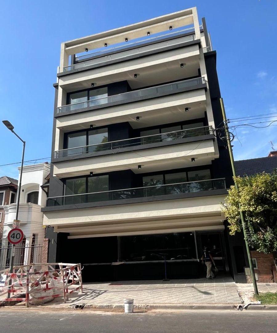 MATADEROS. B. NAON DEPTO. 3 AMBIENTES C/FRENTE CON BALCON
