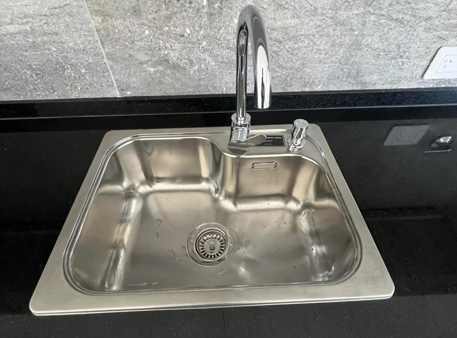 Foto de VILLA DEL PARQUE. CONCORDIA 2700 PISO 1 AMB. A ESTRENAR CON BALCON, imagen 3