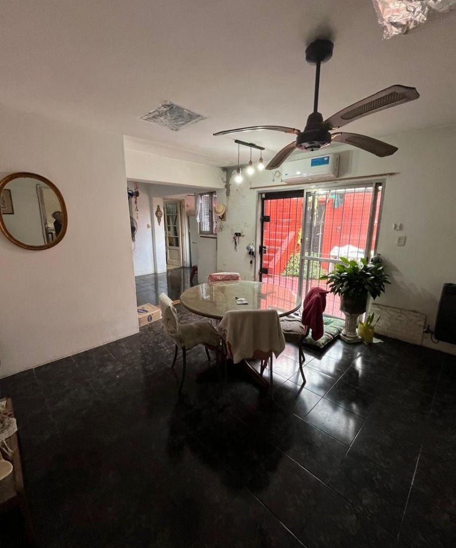 Foto de MATADEROS. PH 3 AMBIENTES AL FRENTE CON BALCON, PATIO Y TERRAZA, imagen 4