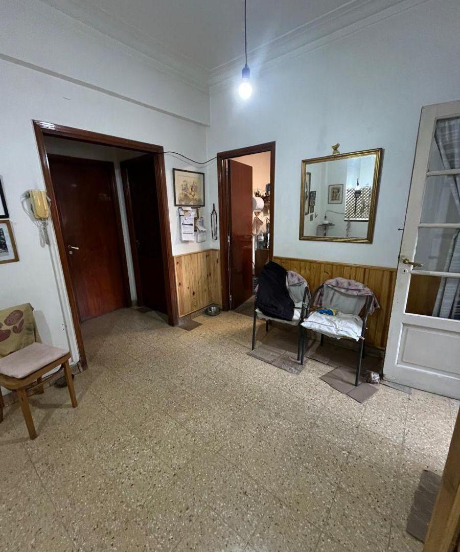 Foto de MATADEROS. PH 3 AMBIENTES AL FRENTE CON BALCON, PATIO Y TERRAZA, imagen 3