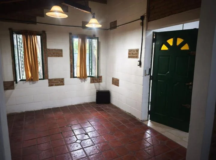 Casa. 3 dorm. 1 baño. Patio amplio. B Villa Warcalde 3