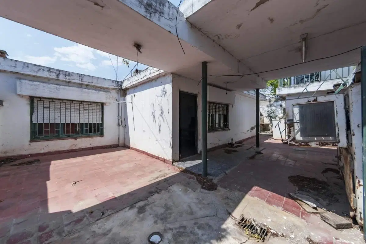 Salón comercial más 2 deptos. B Los Gigantes. ¡¡IDEAL INVERSIONISTAS!! 8