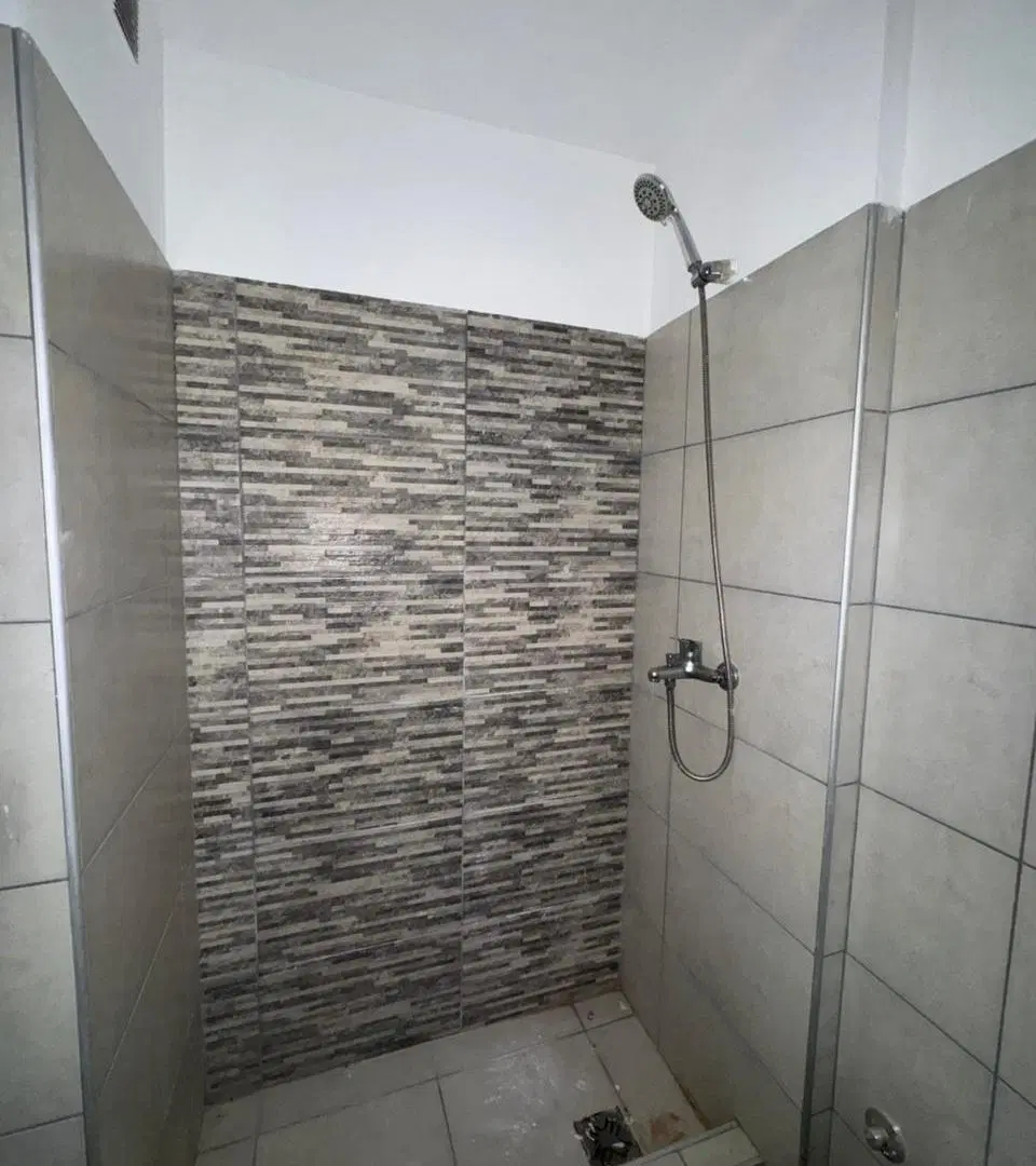 Dpto. 1 dorm. 1 baño. Terraza con asadores. B Centro. 3