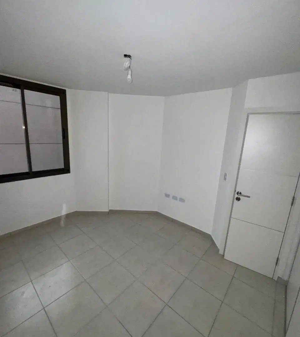 Dpto. 1 dorm. 1 baño. Terraza con asadores. B Centro. 3