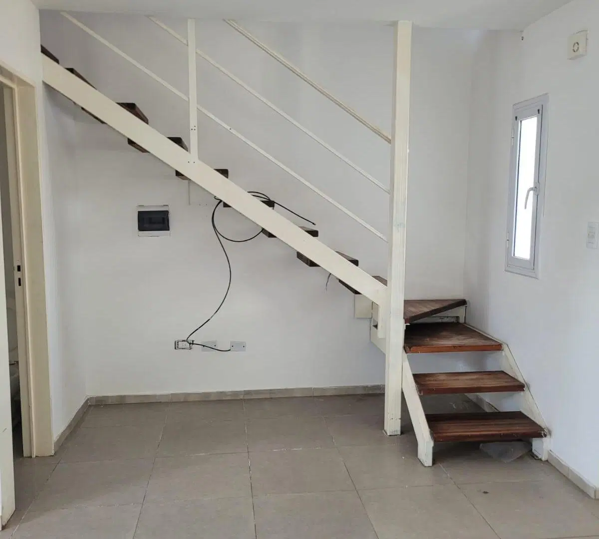 Dúplex. 2 dorm. 2 baños. Patio con asador. B Valle Cercano 3