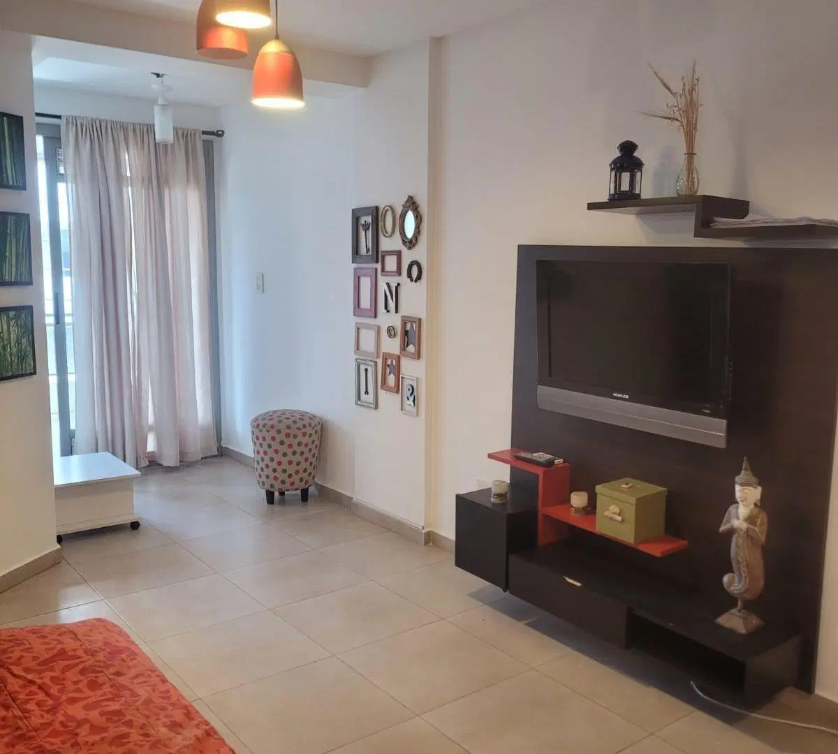 Dpto. 1 dorm. 1 baño. Balcon. Totalmente Amoblado. B Cofico. 5