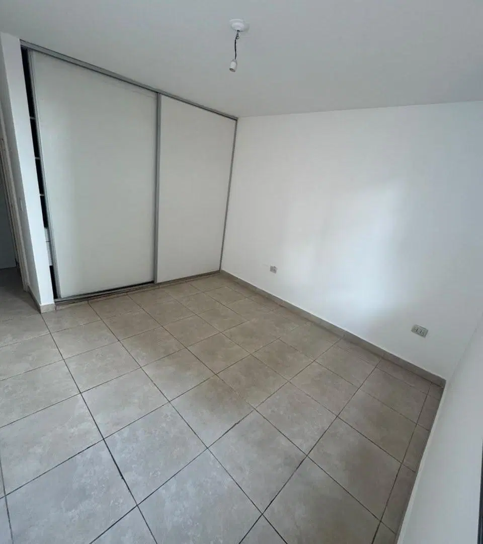 Dpto. 1 dorm. 1 baño. Balcón. B Centro 8