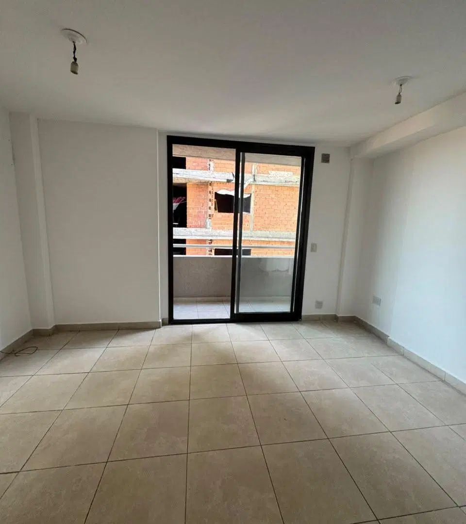 Dpto. 1 dorm. 1 baño. Balcón. B Centro 2