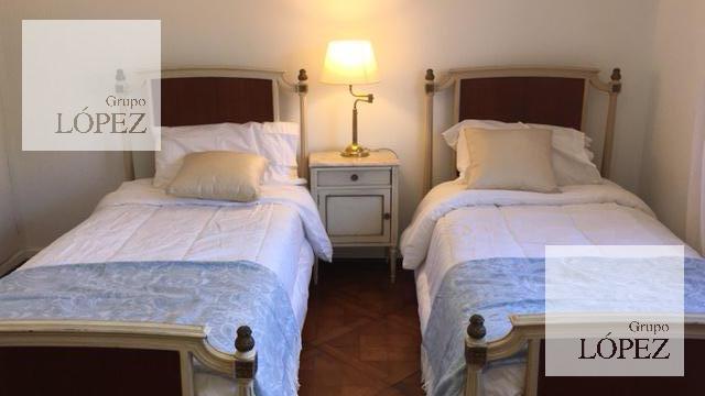 Vicente Lopez. Excelente casa, 5 ambientes, 3 baños. Jardin 2