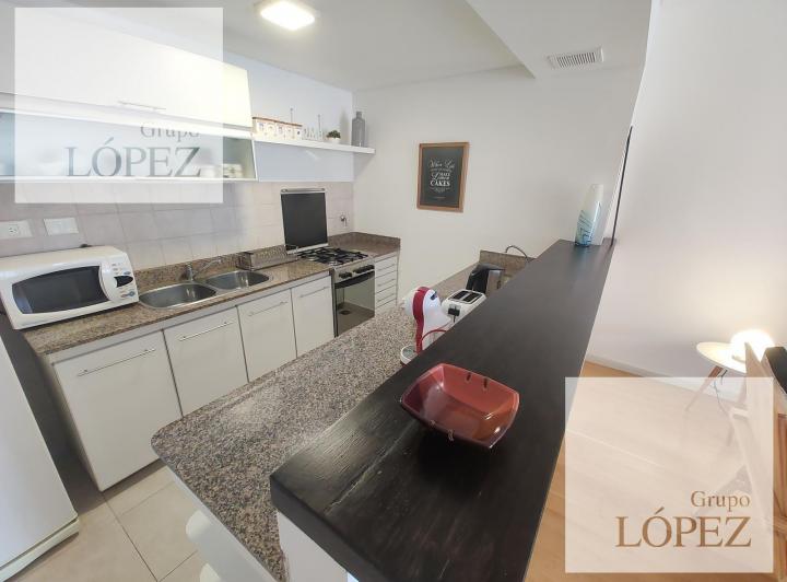 Alquiler con muebles depto. 2 ambientes Vicente López con balcón cochera amenities 5