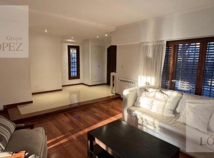 VENTA CHALET FLORIDA GRAN JARDIN CON PISCINA 3